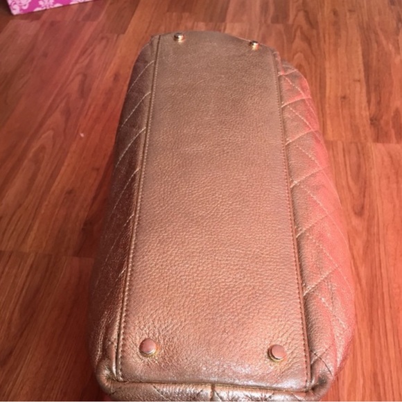 Kate Spade Purse Gold - Picture 2 of 4